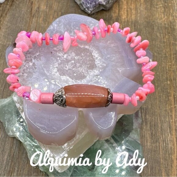 Hot pink Mother of pearl shell colorful bracelet - Picture 1 of 1